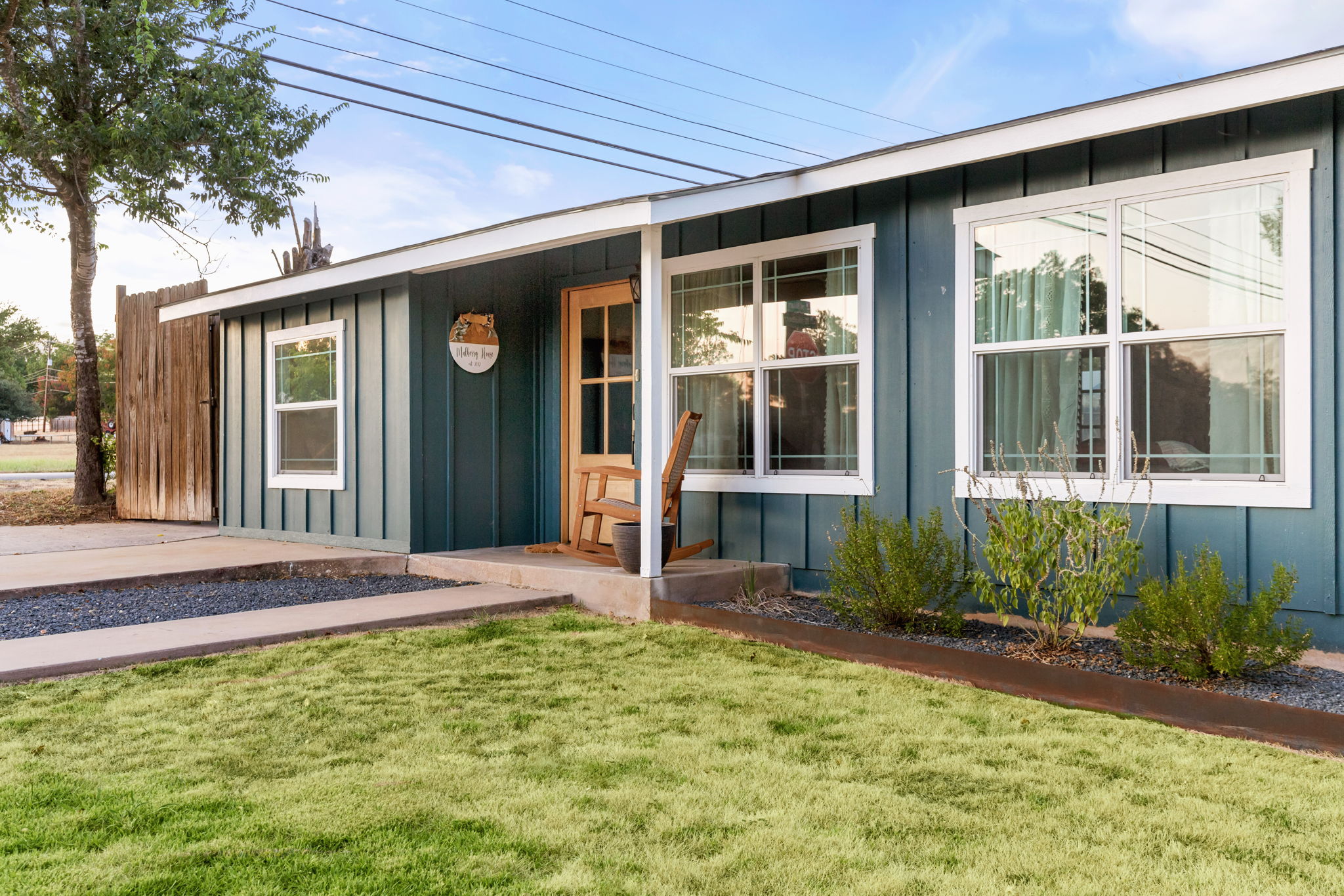 Mulberry House front side angle